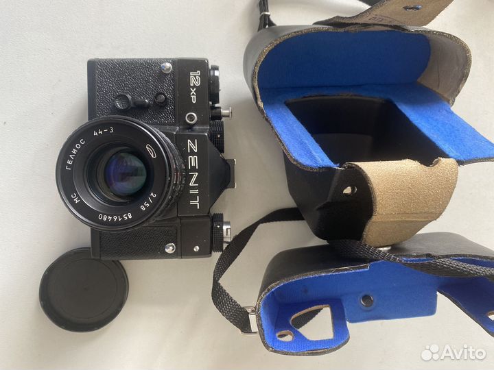 Фотоаппарат СССР Зоркий 4, Зенит 12 XP