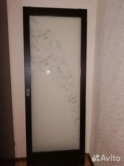 Дверь комнатная откотная массив