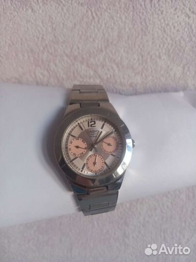 Часы Casio женские