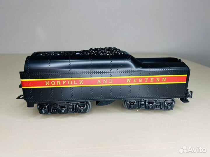 Локомотив Williams Norfolk & Western J class 4-8-4