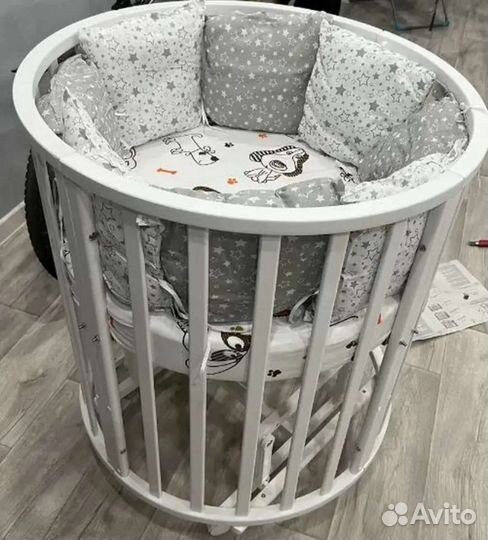 Детская кроватка трансформер 9 в 1 с маятником