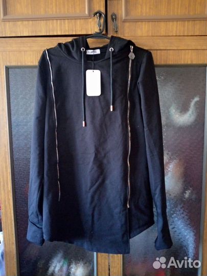 Спортивный костюм женский