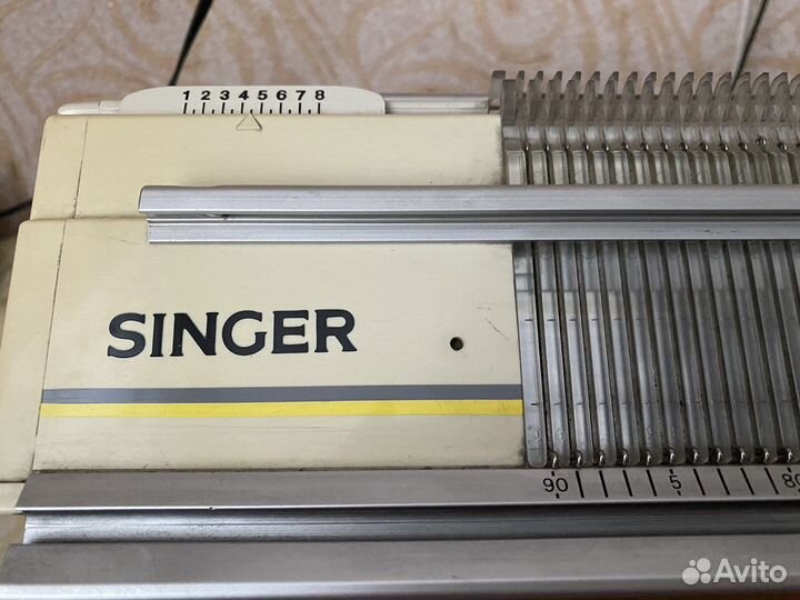 Вязальная машинка singer