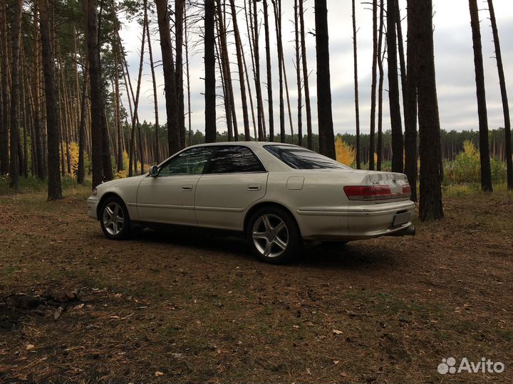 Toyota Mark II 2.0 AT, 1998, 300 000 км