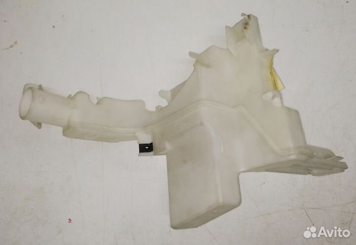 Бачок омывателя для Volkswagen Passat 6 3C0955453P