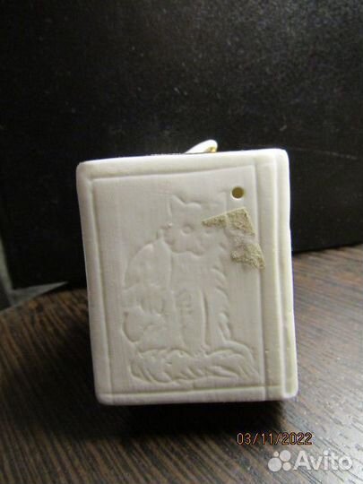 Фарфоровые статуэтки 