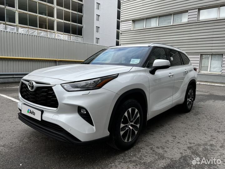 Toyota Highlander 3.5 AT, 2022, 29 км