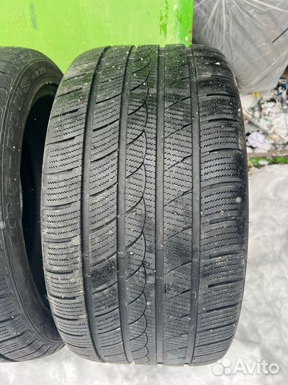 Tracmax Ice-Plus S220 275/40 R20 и 315/35 R20 28G