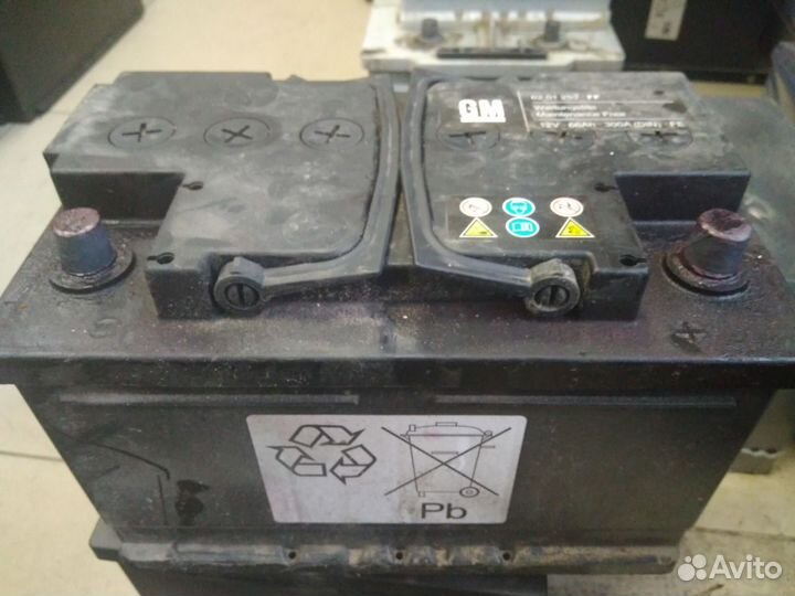 66Ач аккумулятор б/у GM