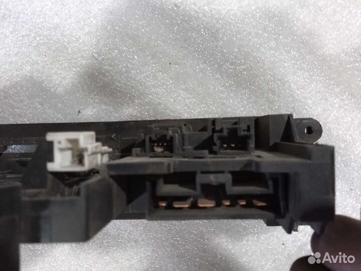 На ниссан эксперт блок климат