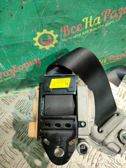 Ремень безопасности передний левый Mitsubishi