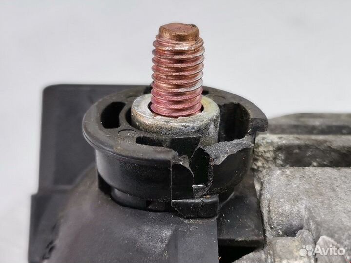 Генератор для Jaguar S-Type C2C20533