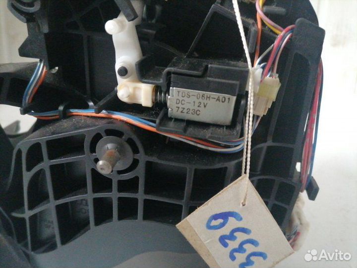 Селектор АКПП Nissan X-Trail T31 2.5 4X4 2008