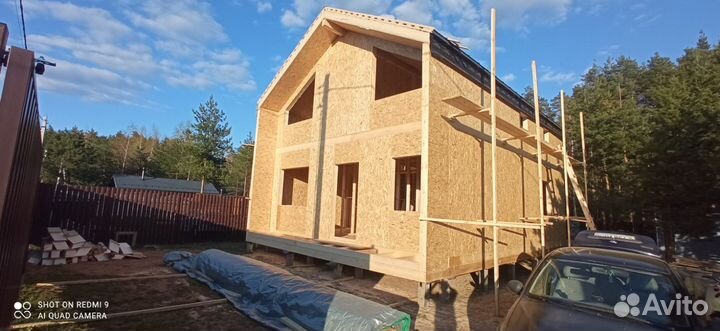 Бригада строителей. Дом из сип панелей