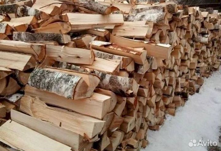 Дрова с укладкой в дровник