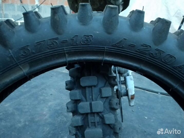 Мото шина на эндуро