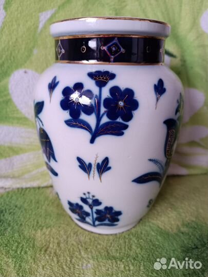 Ваза фарфор лфз