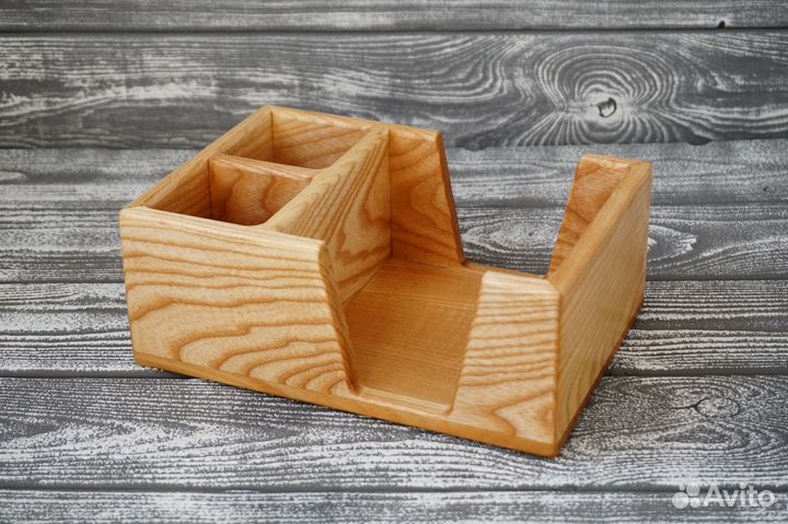 Салфетница из дерева. Ясень