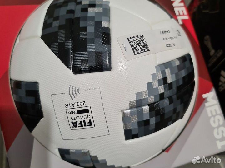 Коллекционные футбольные мячи fifa 2018