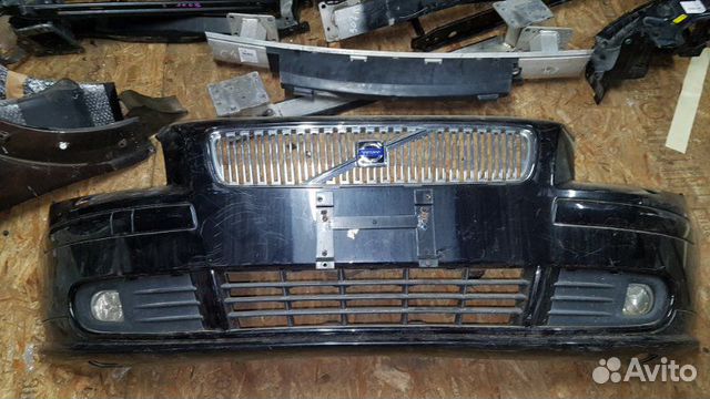 Бампер передний Volvo S40 седан B5244S4 2005