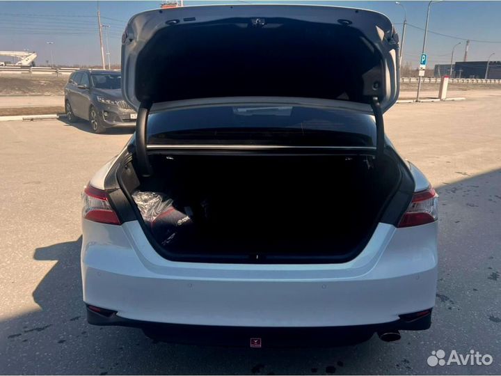 Toyota Camry, 2022