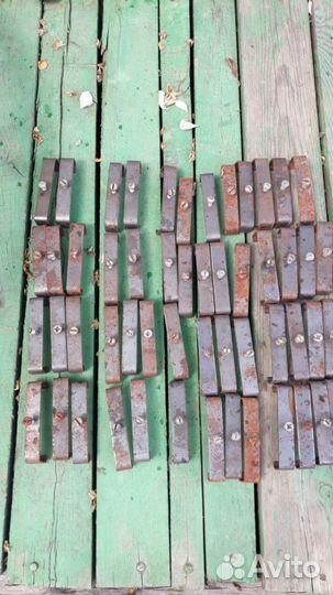 Продам скобы для крышек