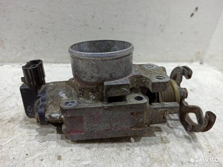 Дроссельная заслонка