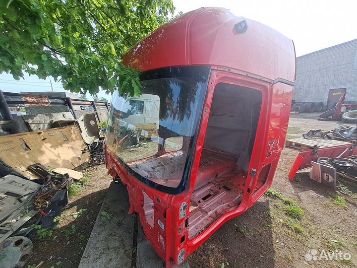 Передняя часть кузова Renault T