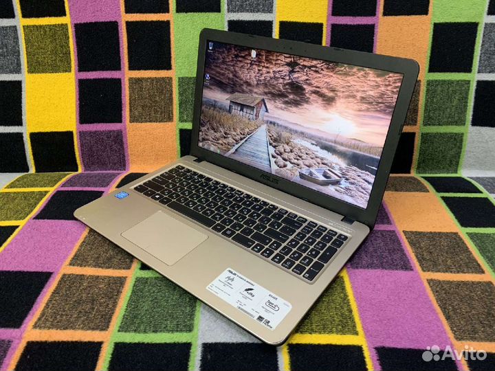 Ноутбук asus X540SA