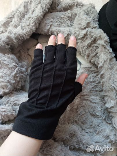 Митенки, шарфы, шляпка, меховые наушники