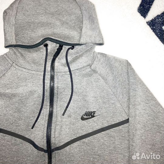 Зипхуди Nike TechFleece