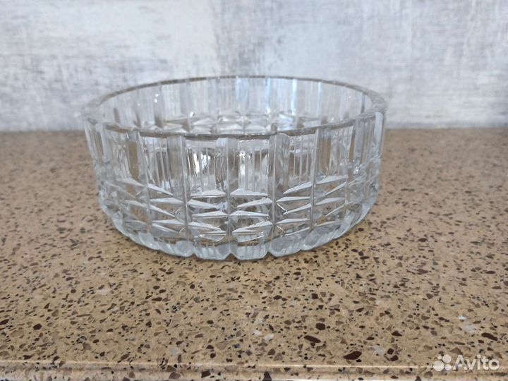 Ваза хрустальная