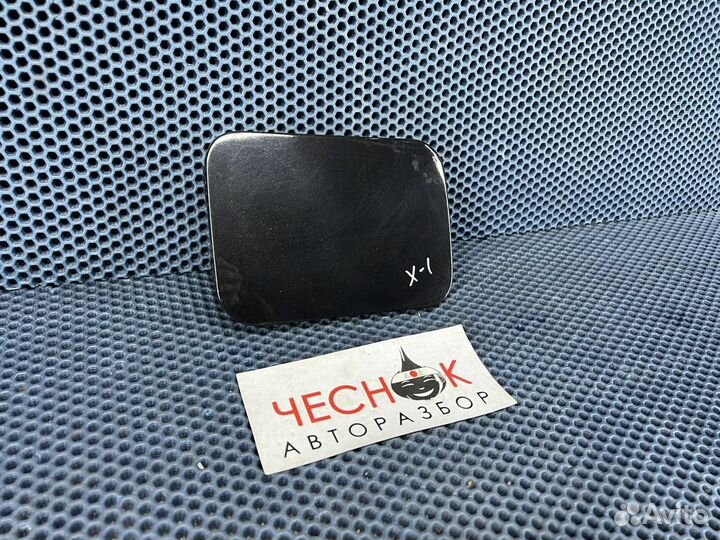 Лючок бензобака Ниссан X-Trail T31 черный