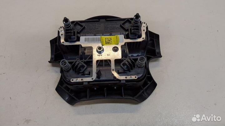 Подушка безопасности водителя Nissan Primera P12, 2004