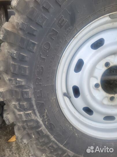 Silverstone MT-117 Xtreme 10.5/32 R16