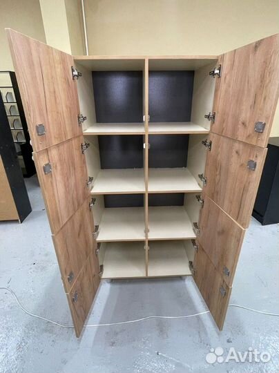 Шкаф распашной