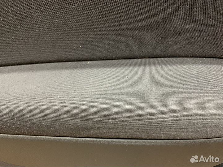 VW Golf 6 Обшивка двери передней левой и правой