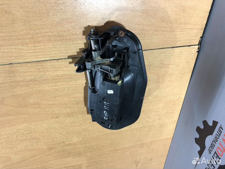 Ручка двери передняя правая BMW 5 серия