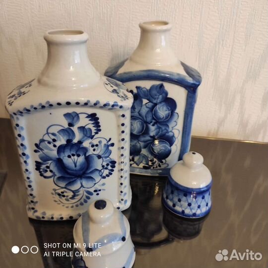 Гжель.Фарфоровая посуда для сервировки