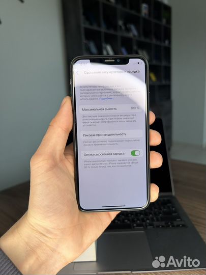 iPhone X, 64 ГБ