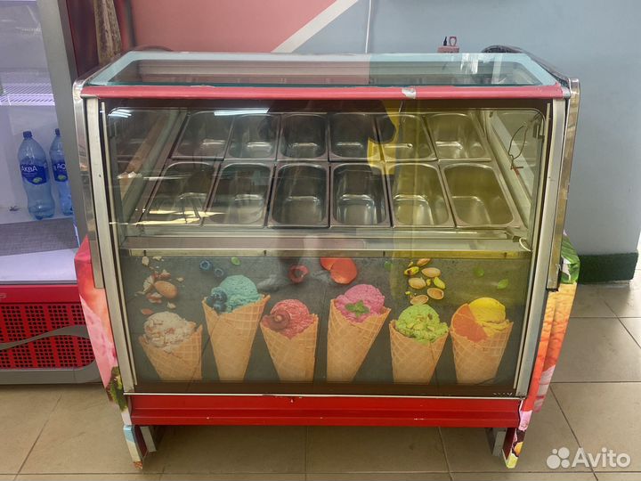 Морозильная витрина для мороженного