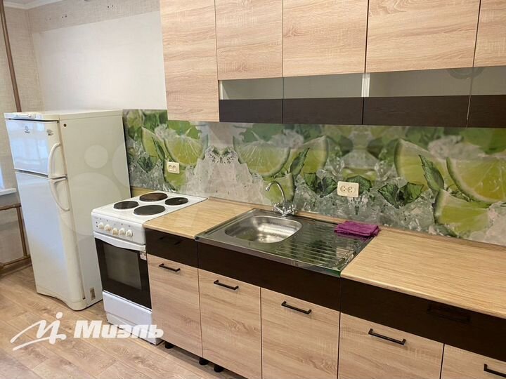 2-к. квартира, 76 м², 8/14 эт.