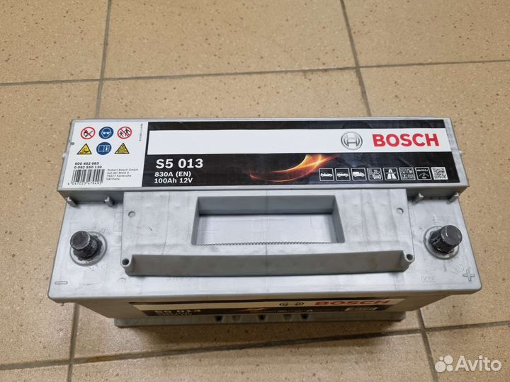 Аккумулятор Bosch S5 013 100Ah