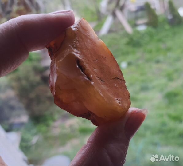 Янтарь, балтийский сувенир