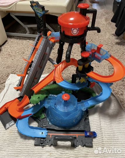 Hot wheels невообразимая автомойка