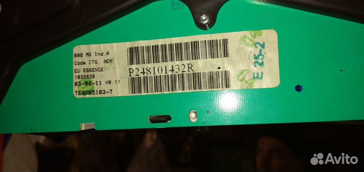 Щиток приборов Рено Логан (Сандеро)