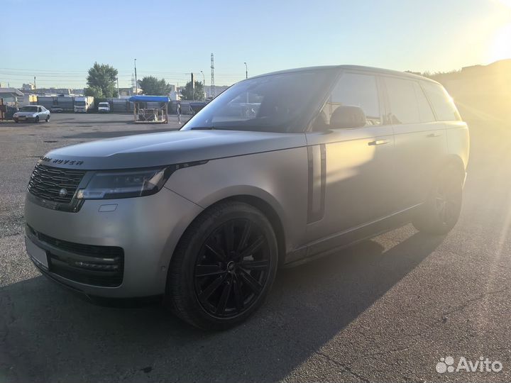 Land Rover Range Rover 4.4 AT, 2022, 17 500 км