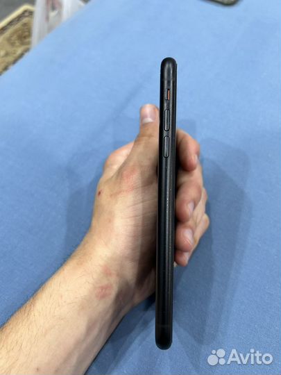 Продам iPhone xr 64gb