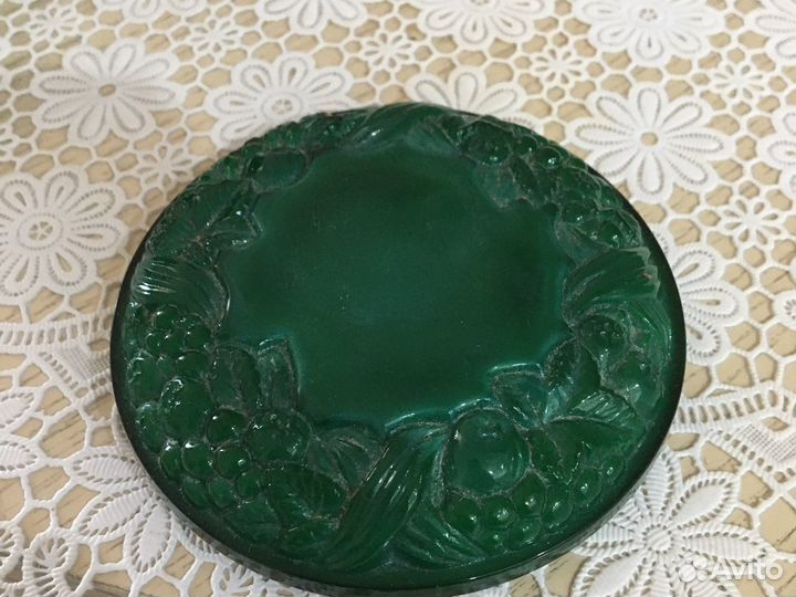 Шкутулка и пепельница из Чешского стекла