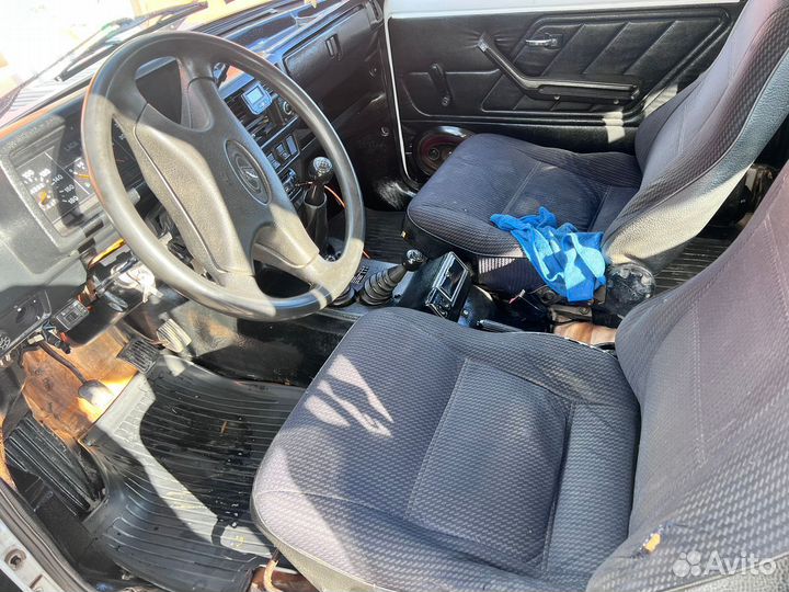 LADA 4x4 (Нива) 1.7 МТ, 1998, 175 000 км